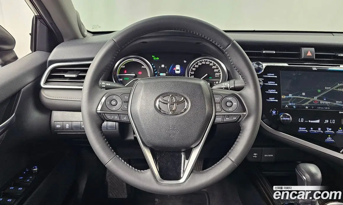 Toyota Camry 2017 2.5 автомат (гидро), фото 18 Toyota Camry 2017 2.5 автомат (гидро), фото 18