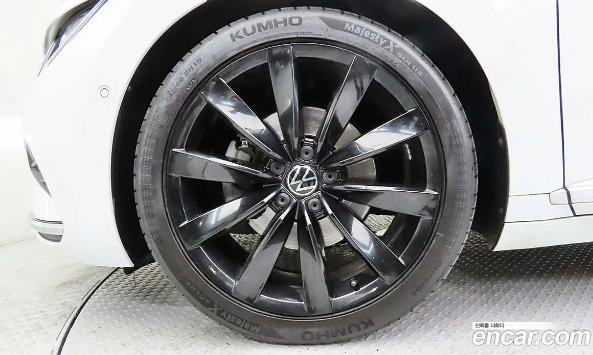 Volkswagen Arteon 2022 2.0 автомат (гидро), фото 5 Volkswagen Arteon 2022 2.0 автомат (гидро), фото 5