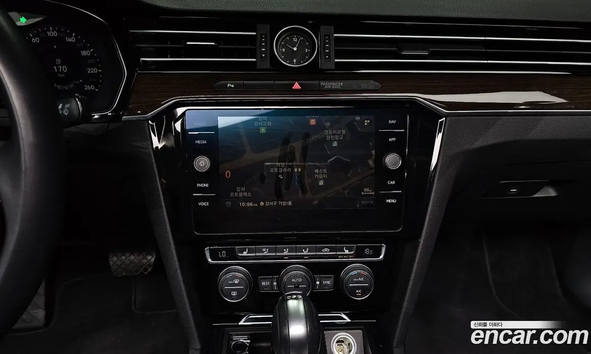 Volkswagen Passat 2018 2.0 автомат (гидро), фото 19 Volkswagen Passat 2018 2.0 автомат (гидро), фото 19