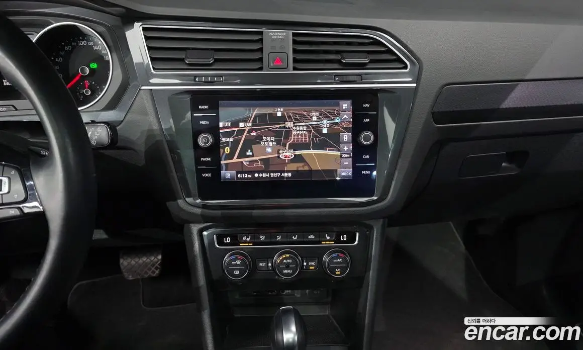 Volkswagen Tiguan 2019 2.0 автомат (гидро), фото 19 Volkswagen Tiguan 2019 2.0 автомат (гидро), фото 19