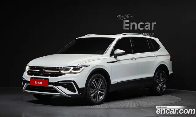 Volkswagen Tiguan, 2024, 15 814 км
