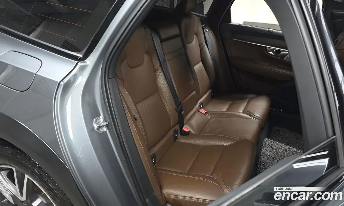Volvo V90 2019 2.0 автомат (гидро), фото 16 Volvo V90 2019 2.0 автомат (гидро), фото 16