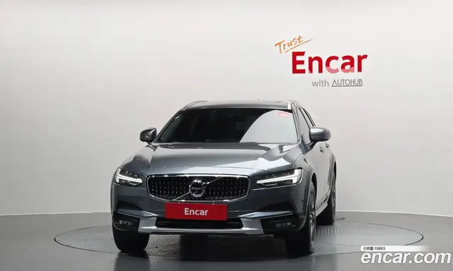 Volvo V90 2019 2.0 автомат (гидро), миниатюра 3 Volvo V90 2019 2.0 автомат (гидро), миниатюра 3