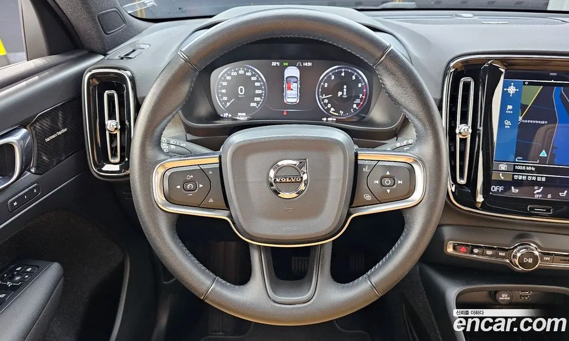Volvo XC40 2019 2.0 автомат (гидро), фото 19 Volvo XC40 2019 2.0 автомат (гидро), фото 19