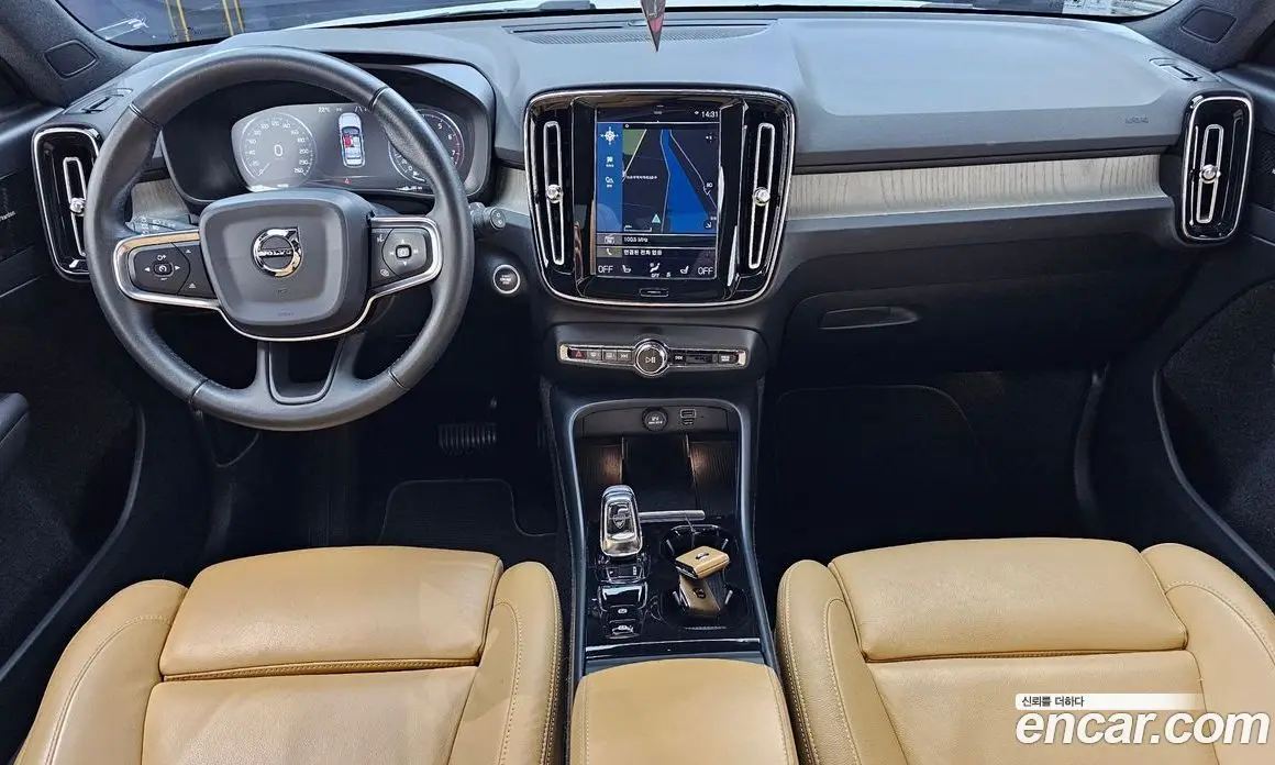 Volvo XC40 2019 2.0 автомат (гидро), фото 10 Volvo XC40 2019 2.0 автомат (гидро), фото 10