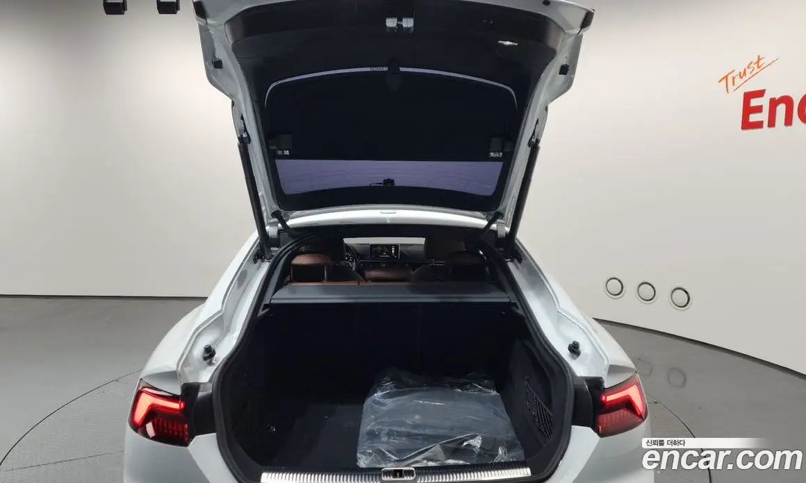 Audi A5 2019 2.0 автомат (гидро), фото 14 Audi A5 2019 2.0 автомат (гидро), фото 14