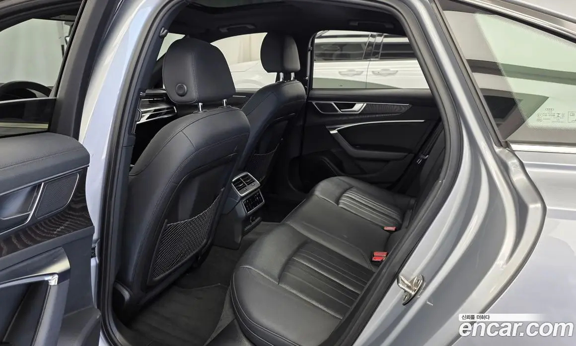 Audi A6 2020 2.0 автомат (гидро), фото 16