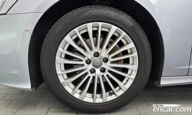 Audi A6 2020 2.0 автомат (гидро), миниатюра 5