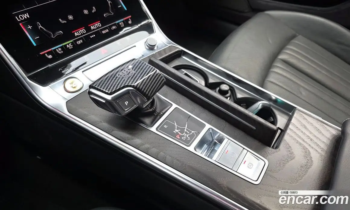 Audi A6 2020 2.0 автомат (гидро), фото 9