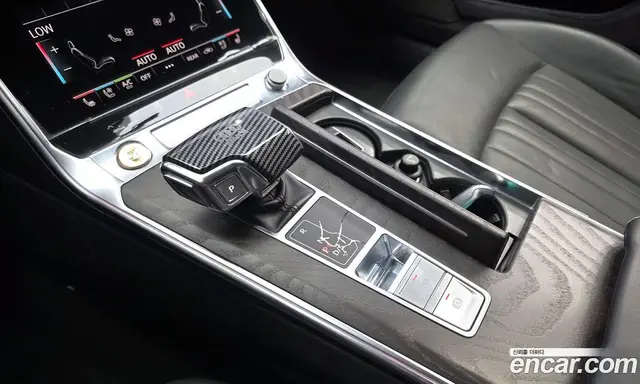 Audi A6 2020 2.0 автомат (гидро), миниатюра 9