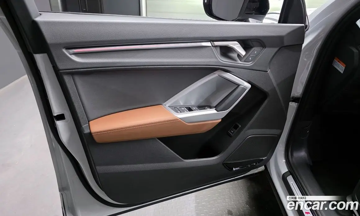 Audi Q3 2025 2.0 автомат (гидро), фото 14