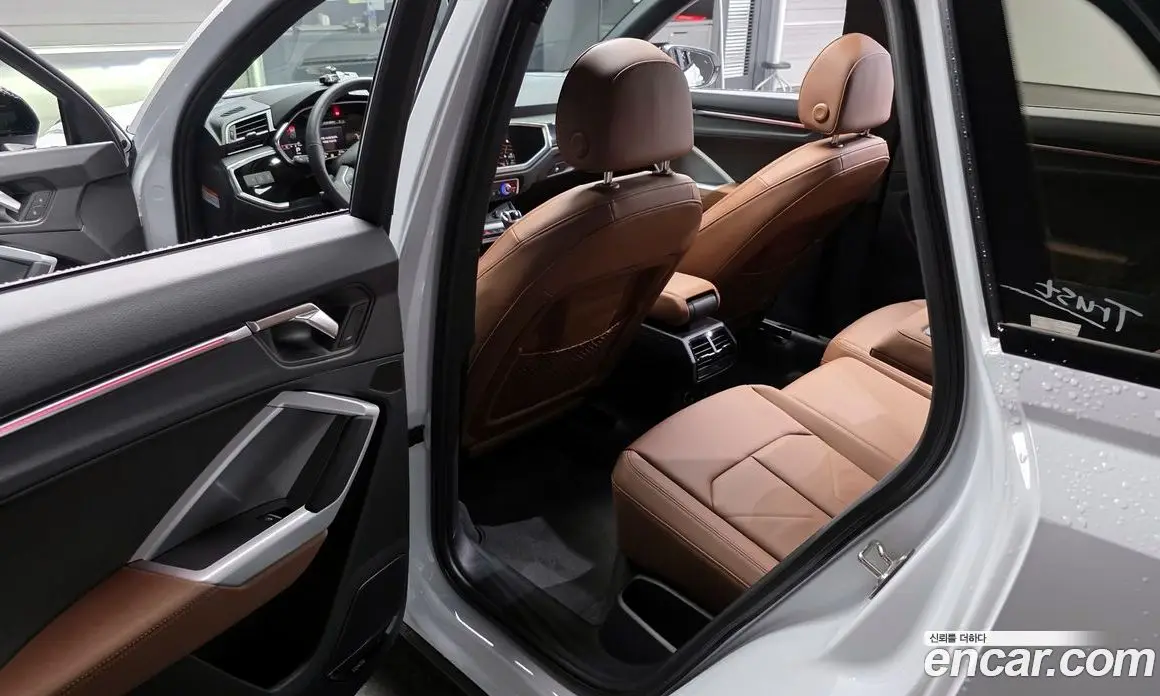 Audi Q3 2025 2.0 автомат (гидро), фото 17