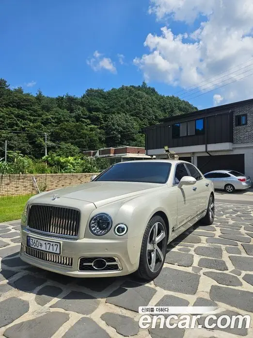 Bentley Mulsanne 2018 6.8 автомат (гидро), миниатюра 3 Bentley Mulsanne 2018 6.8 автомат (гидро), миниатюра 3