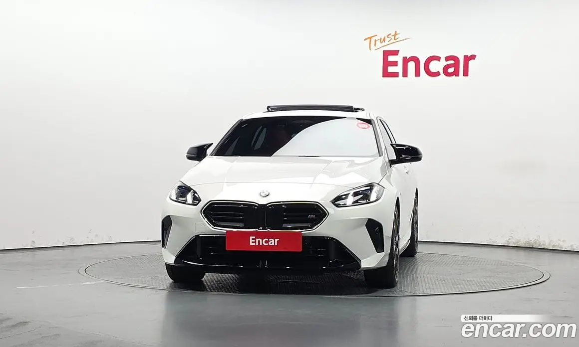 BMW 1 серия 2025 2.0 автомат (гидро), фото 3
