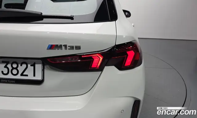 BMW 1 серия 2025 2.0 автомат (гидро), миниатюра 9