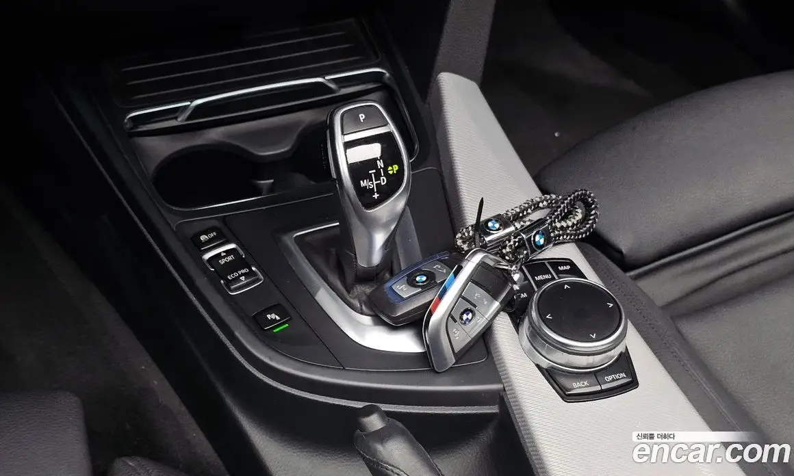 BMW 3 серия 2017 2.0 автомат (гидро), фото 12
