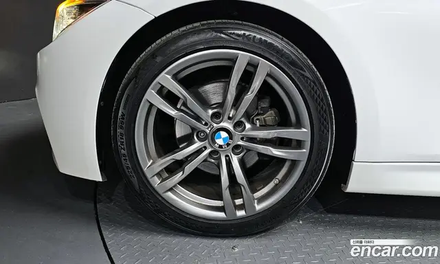 BMW 3 серия 2017 2.0 автомат (гидро), миниатюра 7