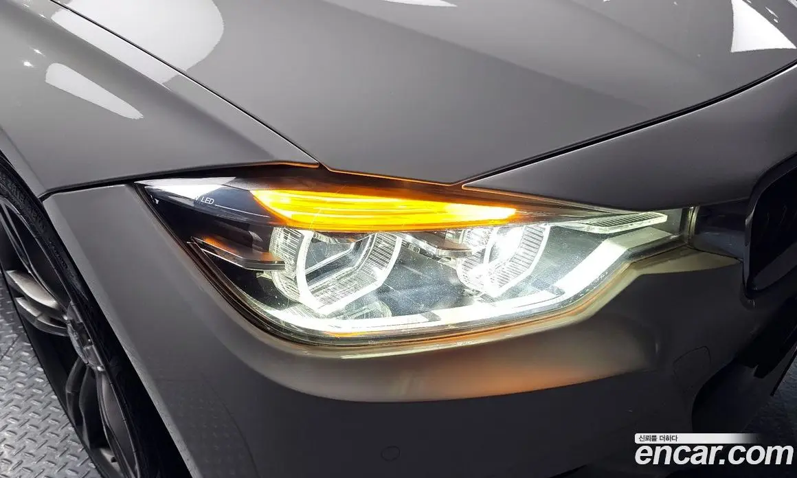 BMW 3 серия 2017 2.0 автомат (гидро), фото 8