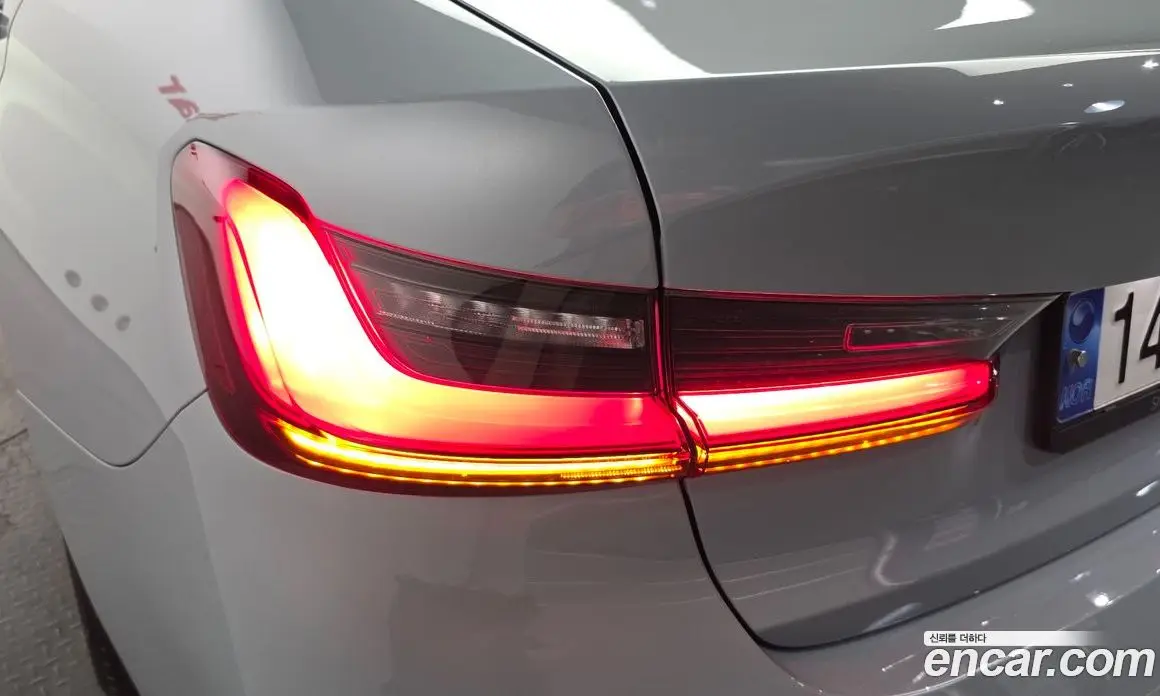 BMW 3 серия 2024 2.0 автомат (гидро), фото 9 BMW 3 серия 2024 2.0 автомат (гидро), фото 9
