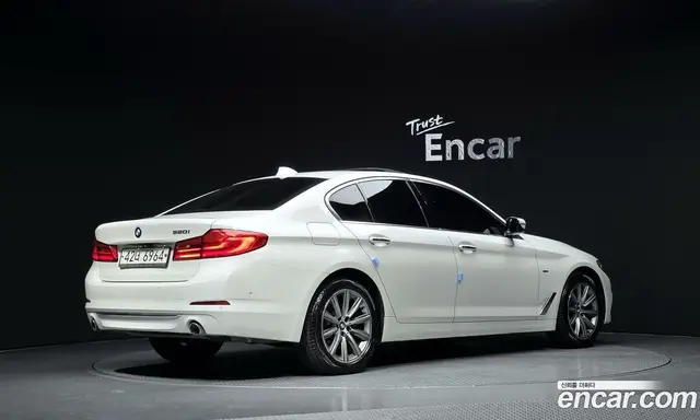 BMW 5 серия 2018 2.0 автомат (гидро), миниатюра 2 BMW 5 серия 2018 2.0 автомат (гидро), миниатюра 2
