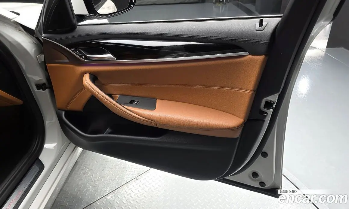 BMW 5 серия 2018 2.0 автомат (гидро), фото 14 BMW 5 серия 2018 2.0 автомат (гидро), фото 14