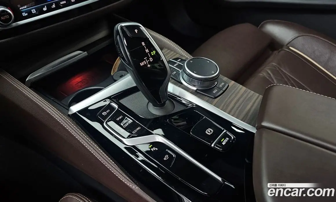 BMW 5 серия 2020 4.4 автомат (гидро), фото 12