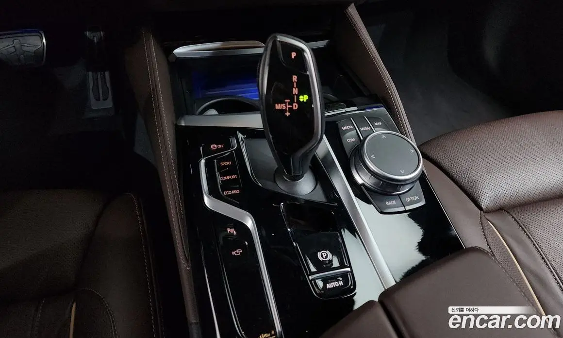 BMW 5 серия 2021 2.0 автомат (гидро), фото 12
