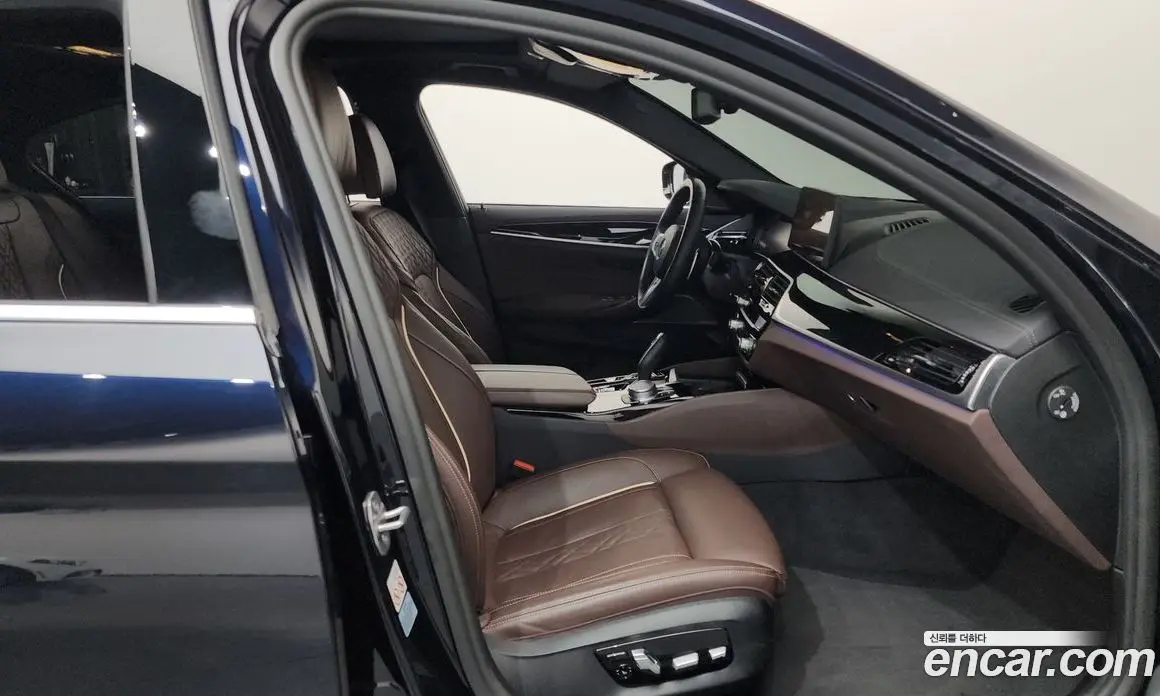 BMW 5 серия 2021 2.0 автомат (гидро), фото 16