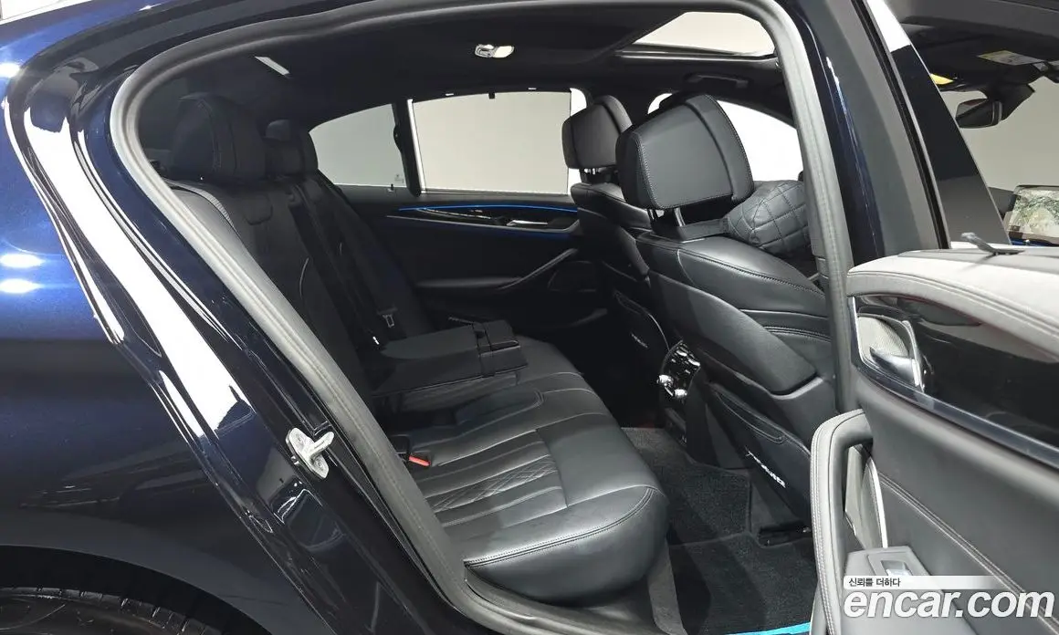 BMW 5 серия 2022 2.0 автомат (гидро), фото 17