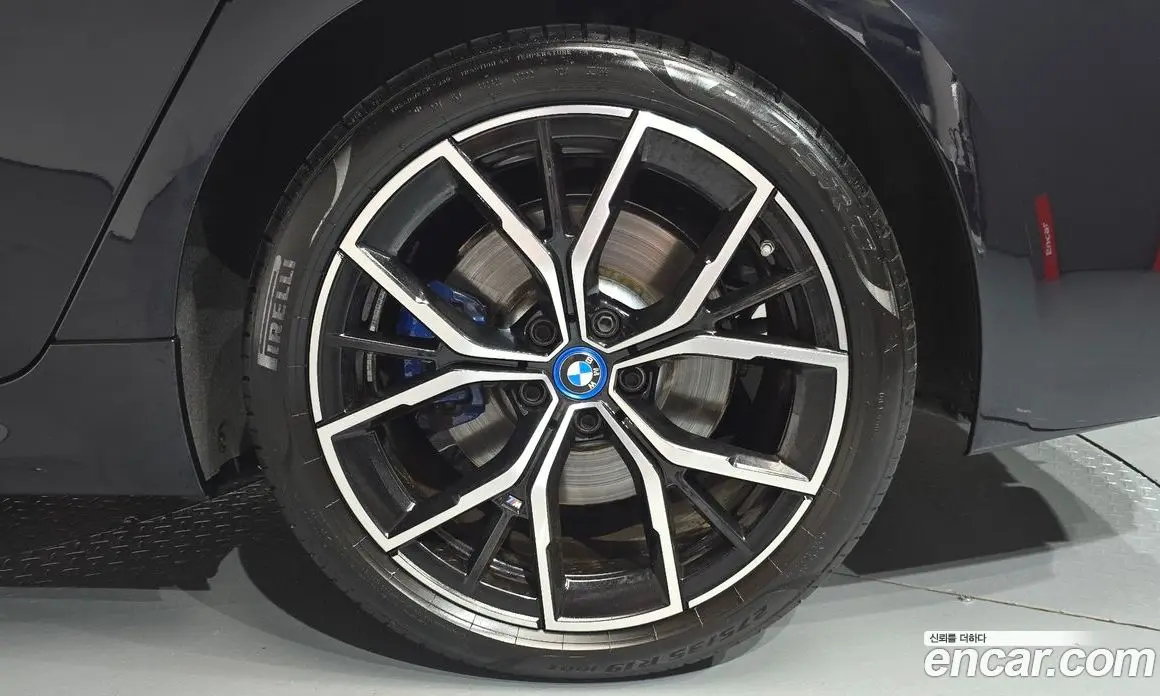 BMW 5 серия 2022 2.0 автомат (гидро), фото 6