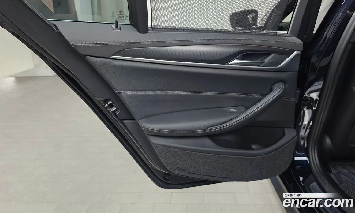 BMW 5 серия 2023 2.0 автомат (гидро), фото 15