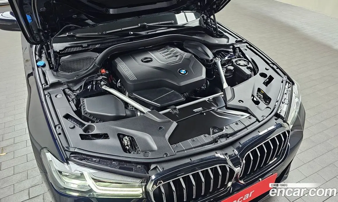 BMW 5 серия 2023 2.0 автомат (гидро), фото 6