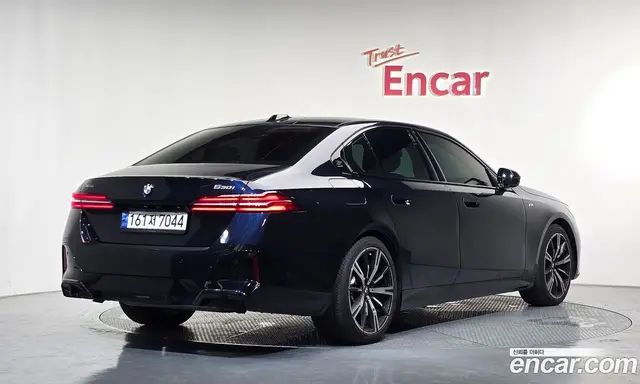 BMW 5 серия 2024 2.0 автомат (гидро), миниатюра 2