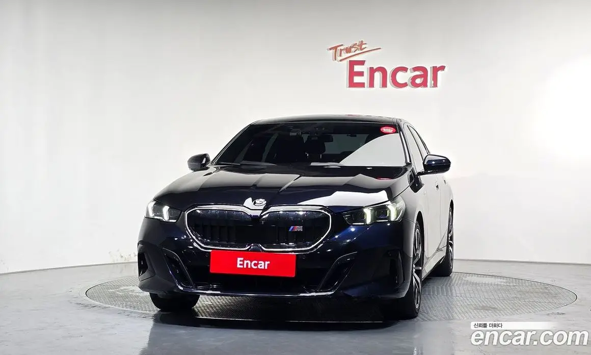 BMW 5 серия 2024 2.0 автомат (гидро), фото 3