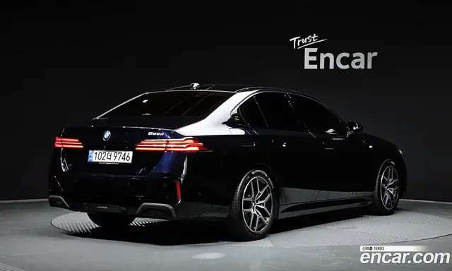 BMW 5 серия, 2024, 27 650 км