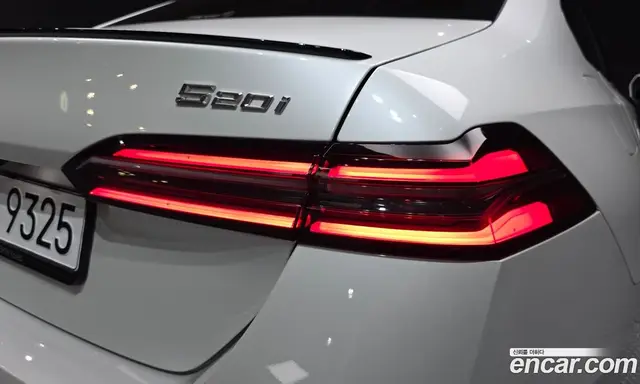 BMW 5 серия 2025 2.0 автомат (гидро), миниатюра 8