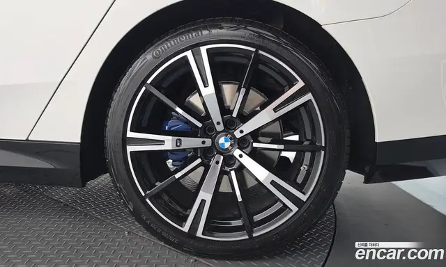 BMW 5 серия 2025 2.0 автомат (гидро), миниатюра 7