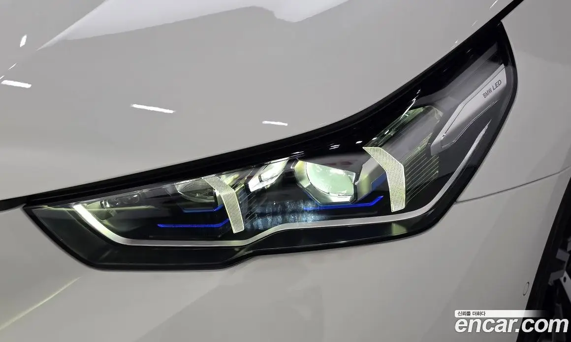 BMW 5 серия 2025 2.0 автомат (гидро), фото 8