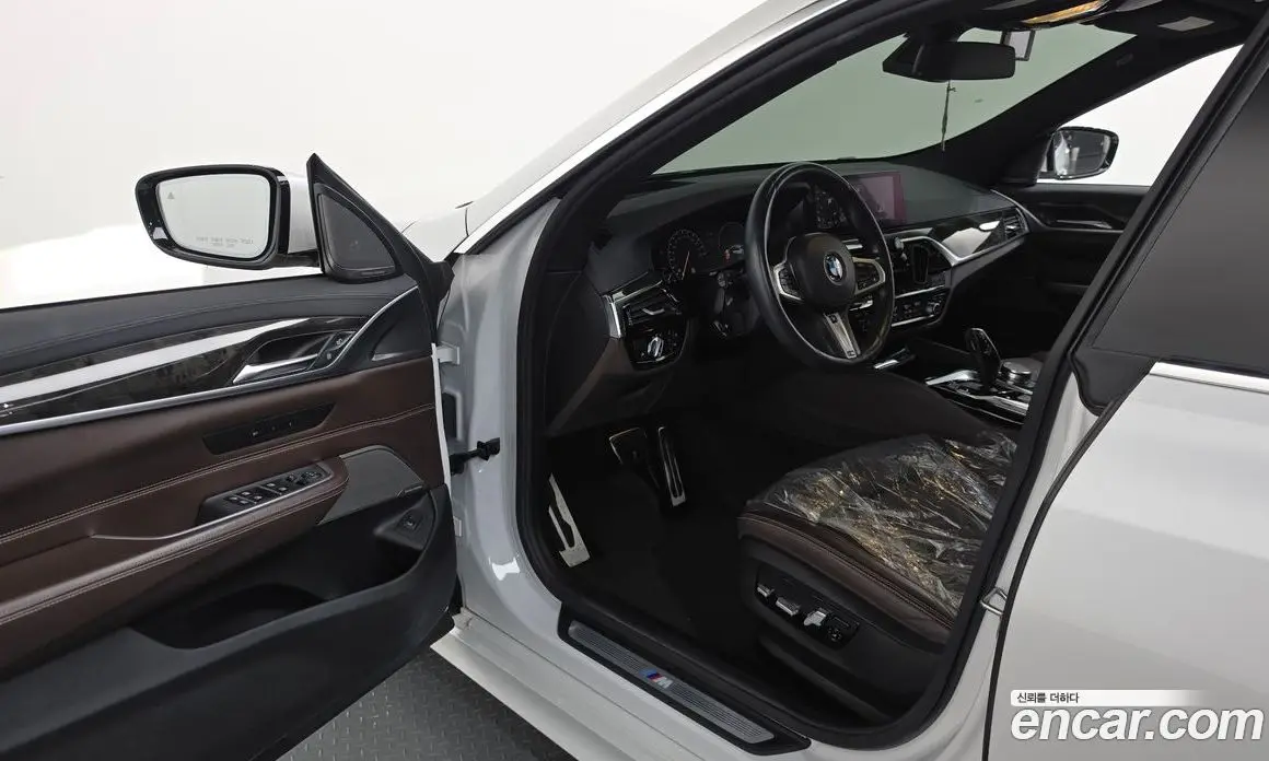 BMW 6 серия 2018 3.0 автомат (гидро), фото 13