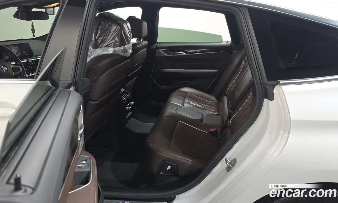 BMW 6 серия 2018 3.0 автомат (гидро), фото 17