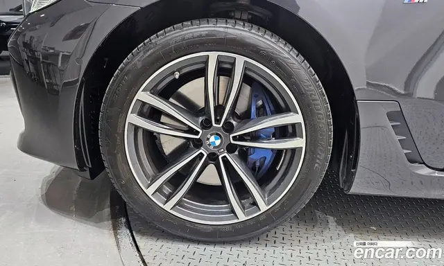 BMW 6 серия 2024 2.0 автомат (гидро), миниатюра 5 BMW 6 серия 2024 2.0 автомат (гидро), миниатюра 5