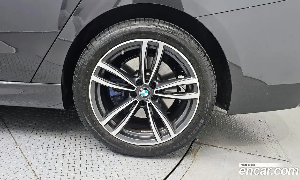 BMW 6 серия 2024 2.0 автомат (гидро), фото 7 BMW 6 серия 2024 2.0 автомат (гидро), фото 7