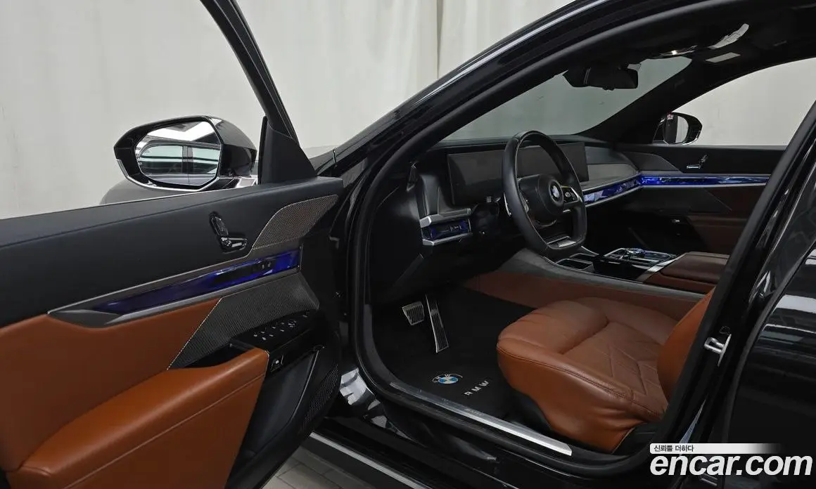 BMW 7 серия 2023 3.0 автомат (гидро), фото 10