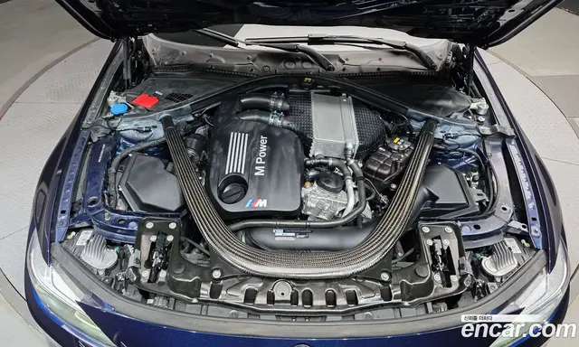 BMW M4 2019 3.0 автомат (гидро), миниатюра 6