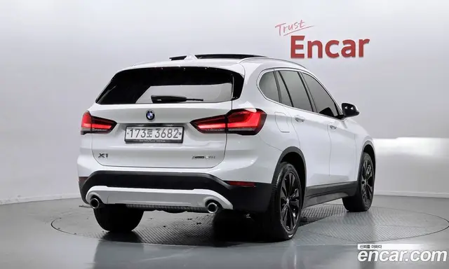 BMW X1 2020 2.0 автомат (гидро), миниатюра 2