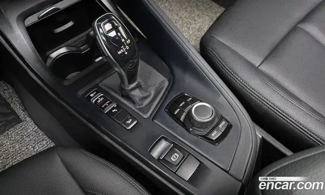 BMW X1 2020 2.0 автомат (гидро), миниатюра 12