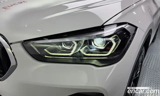 BMW X1 2020 2.0 автомат (гидро), миниатюра 8