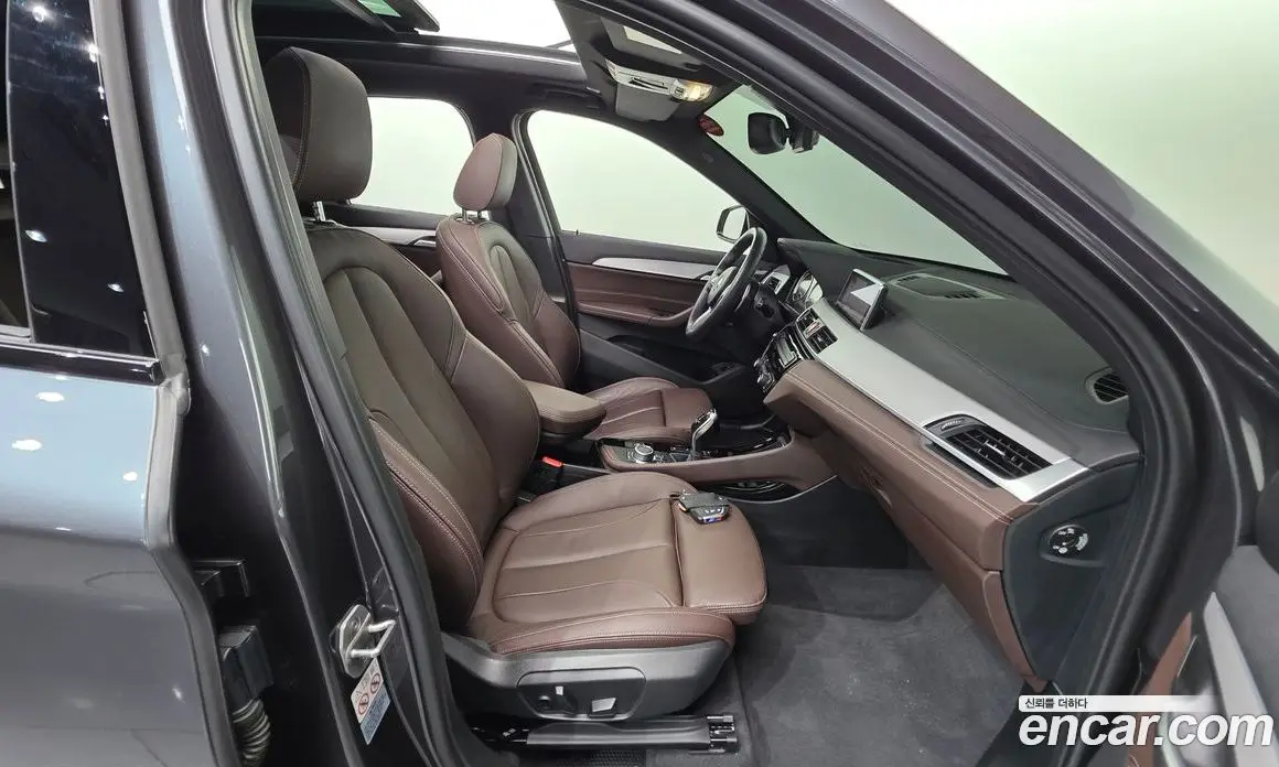 BMW X1 2021 2.0 автомат (гидро), фото 16 BMW X1 2021 2.0 автомат (гидро), фото 16