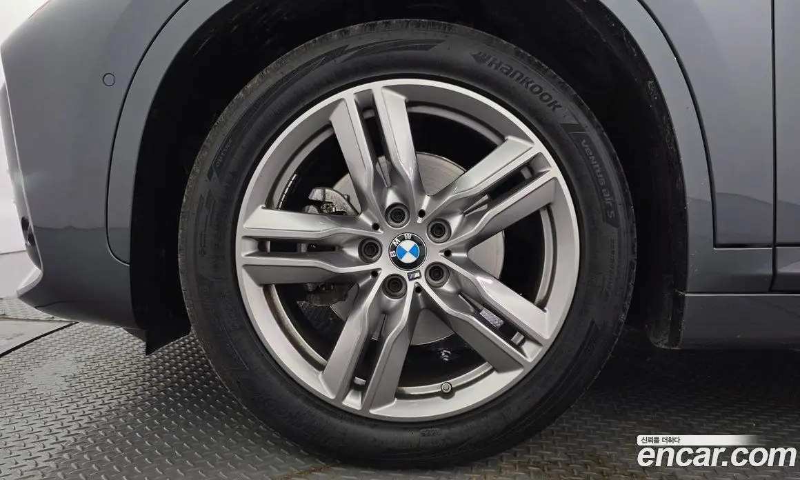 BMW X1 2021 2.0 автомат (гидро), фото 5 BMW X1 2021 2.0 автомат (гидро), фото 5