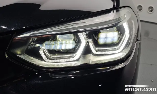 BMW X4 2021 2.0 автомат (гидро), миниатюра 7